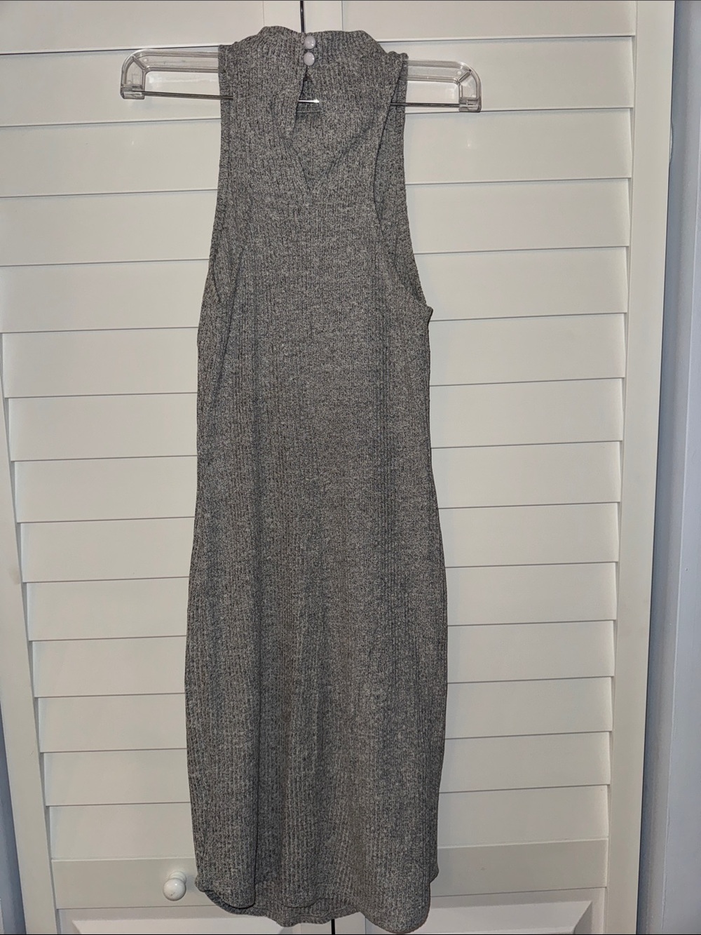 Sleeveless Gray Ribbed Midi Dress - Picture 3 of 4